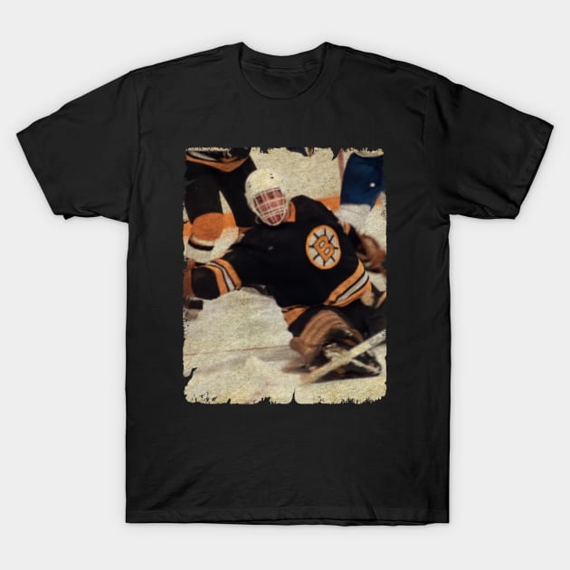 Mike Moffat, 1982 in Boston Bruins (18 GP) T-Shirt by Momogi Project